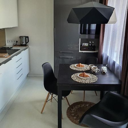 Ferienwohnung Whitebeeapartament Breslau Exterior foto